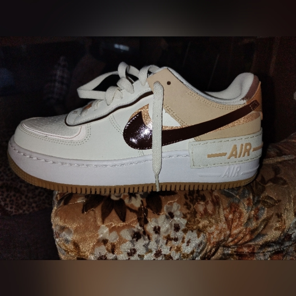 NIKE AF1.